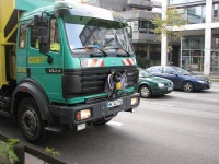 image of garbage_truck #16