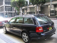 image of beach_wagon_car