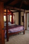 image of four_poster