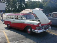 image of beach_wagon_car