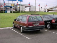image of beach_wagon_car