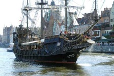 image of pirate_ship