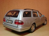 image of beach_wagon_car