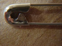 image of safety_pin