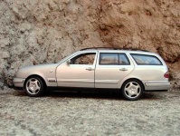 image of beach_wagon_car