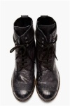 black_shoes