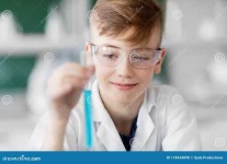 image of people_studying