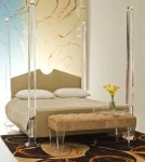 image of four_poster