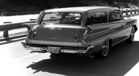 image of beach_wagon_car