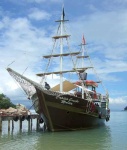 image of pirate_ship