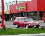 image of beach_wagon_car