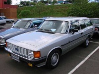 image of beach_wagon_car