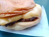 image of cheeseburger