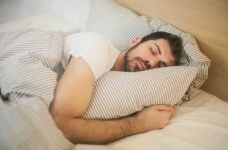 image of people_sleeping