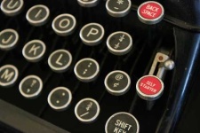 image of typewriter_keyboard