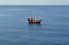 image of pirate_ship