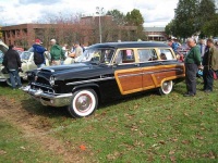image of beach_wagon_car