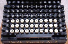image of typewriter_keyboard
