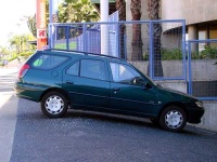 image of beach_wagon_car