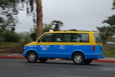image of minivan