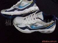 image of running_shoe