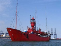 image of pirate_ship