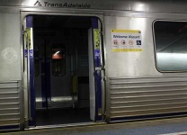 image of sliding_door