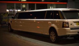 image of limousine