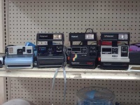 image of polaroid_camera