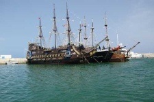 image of pirate_ship