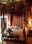 image of four_poster