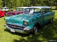 image of beach_wagon_car