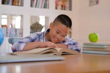 image of people_studying