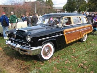 image of beach_wagon_car