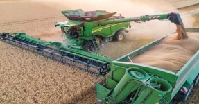 image of farming_tools_and_machinery