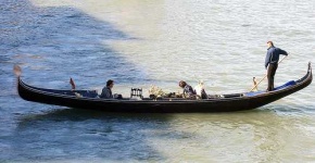 image of gondola