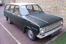 image of beach_wagon_car