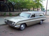 image of beach_wagon_car