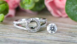 image of jewellery