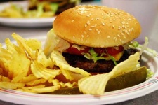 image of cheeseburger