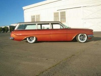 image of beach_wagon_car
