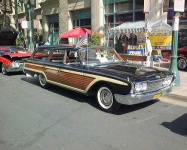 image of beach_wagon_car