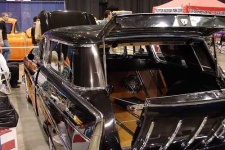image of beach_wagon_car