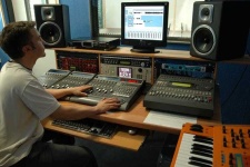 image of studiomusic #32