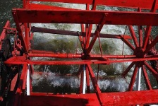 image of paddlewheel