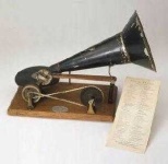 image of gramophone