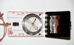 image of magnetic_compass