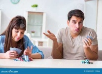 image of people_playing_cards