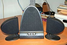 image of loudspeaker