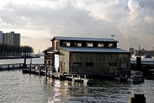 image of boathouse